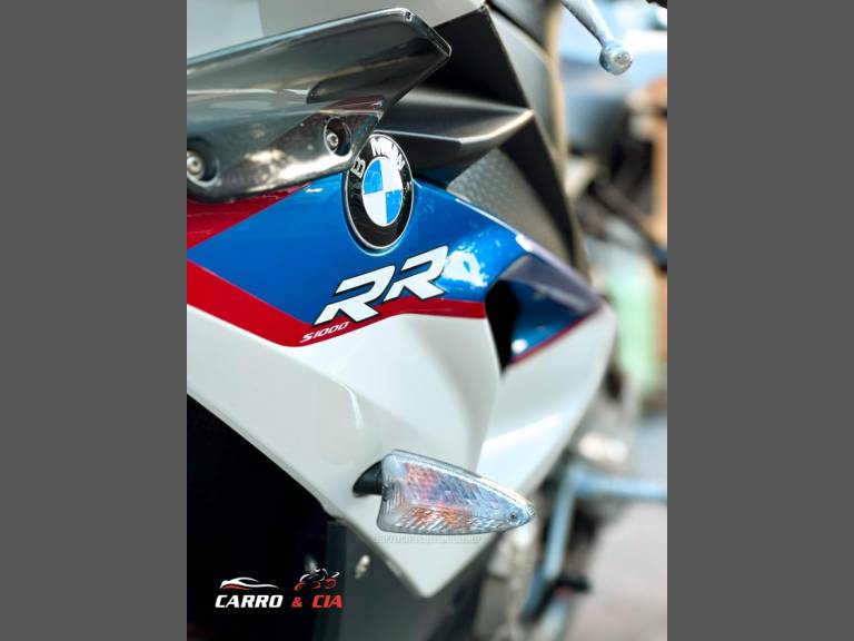 BMW - S 1000 - 2014/2014 - Branca - R$ 69.900,00