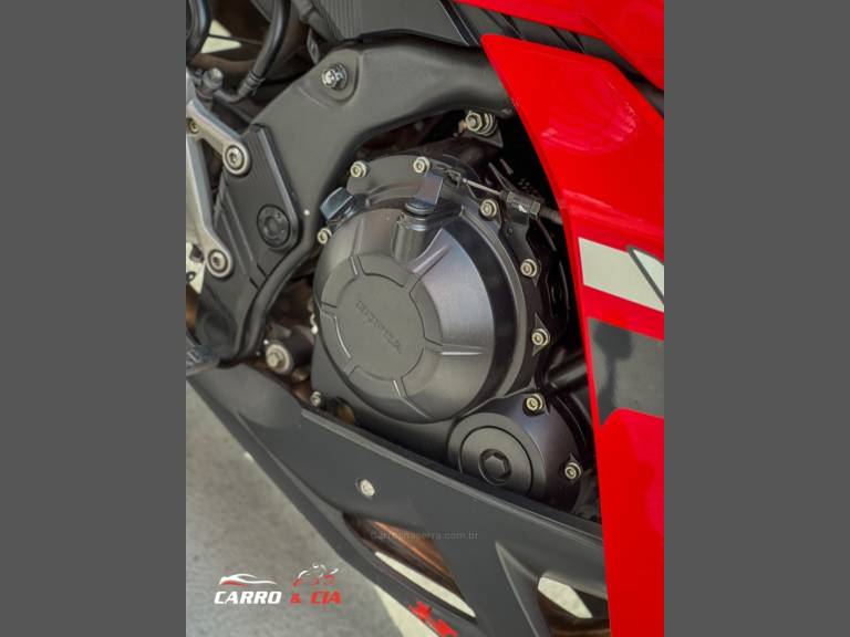 HONDA - CBR 500R - 2018/2018 - Vermelha - R$ 34.900,00