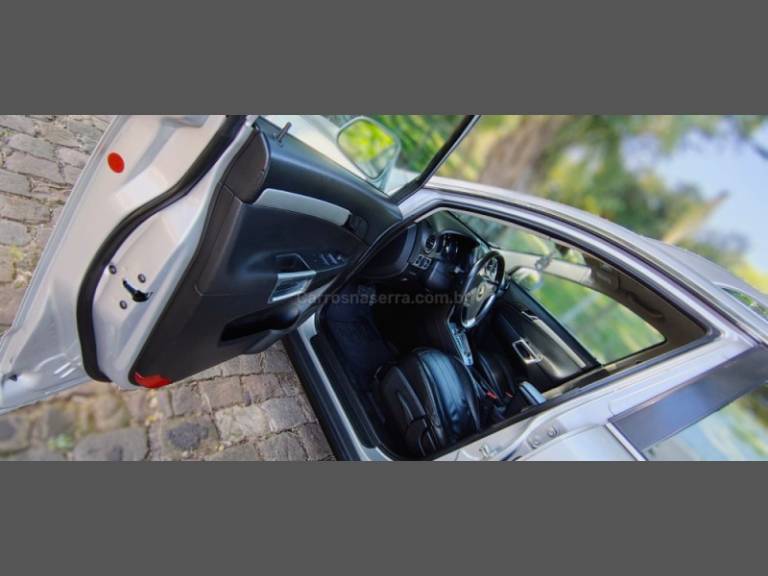 CHEVROLET - CAPTIVA - 2011/2011 - Prata - R$ 49.900,00
