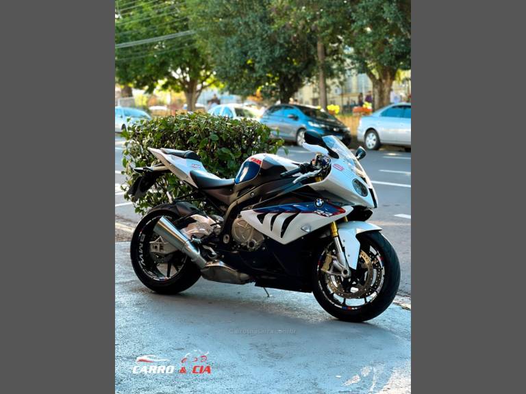 BMW - S 1000 - 2014/2014 - Branca - R$ 69.900,00