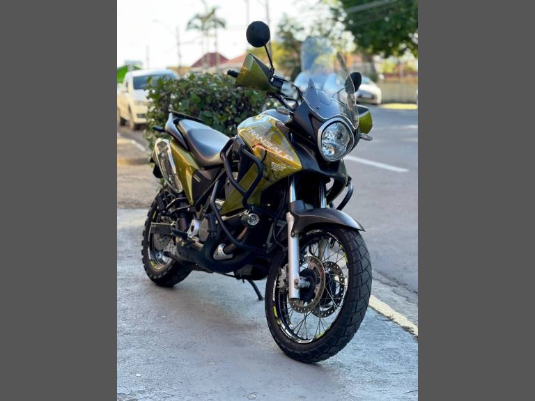 HONDA - XL 700V - 2012/2012 - Verde - R$ 34.900,00