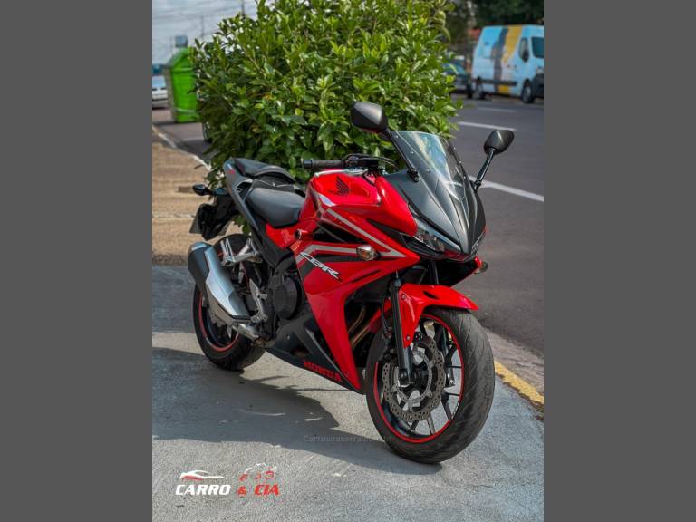 HONDA - CBR 500R - 2018/2018 - Vermelha - R$ 34.900,00