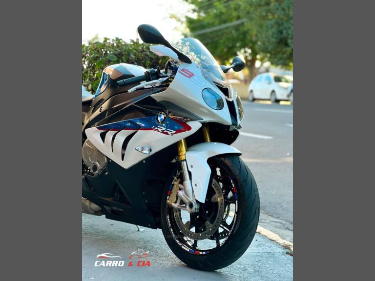 BMW - S 1000 - 2014/2014 - Branca - R$ 69.900,00